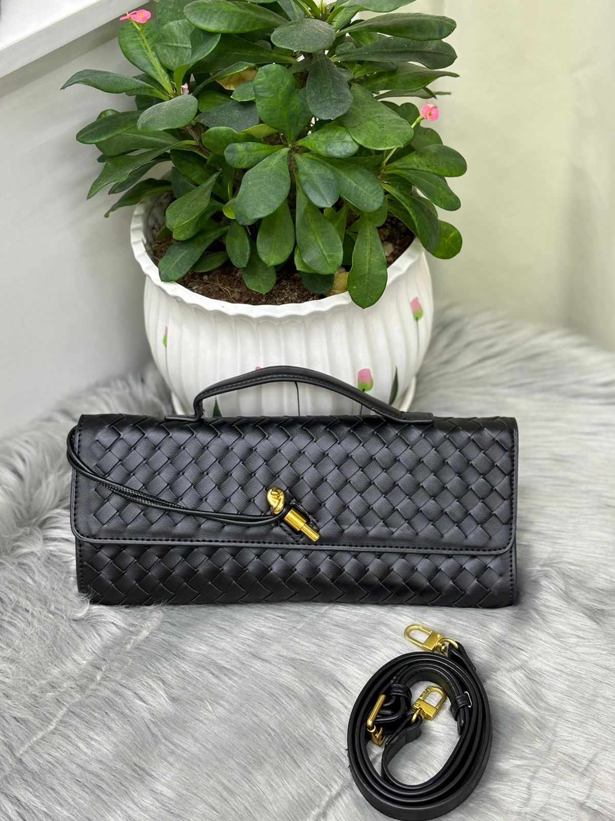 BOTEGA